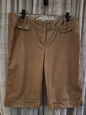 Y2K White House Black Market Women's Tan Corduroy Bermuda Shorts